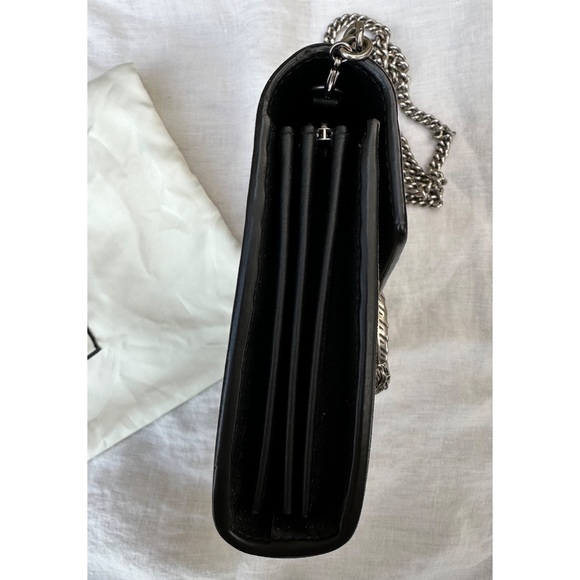 Gucci Chain Wallet - Picture 13 of 13